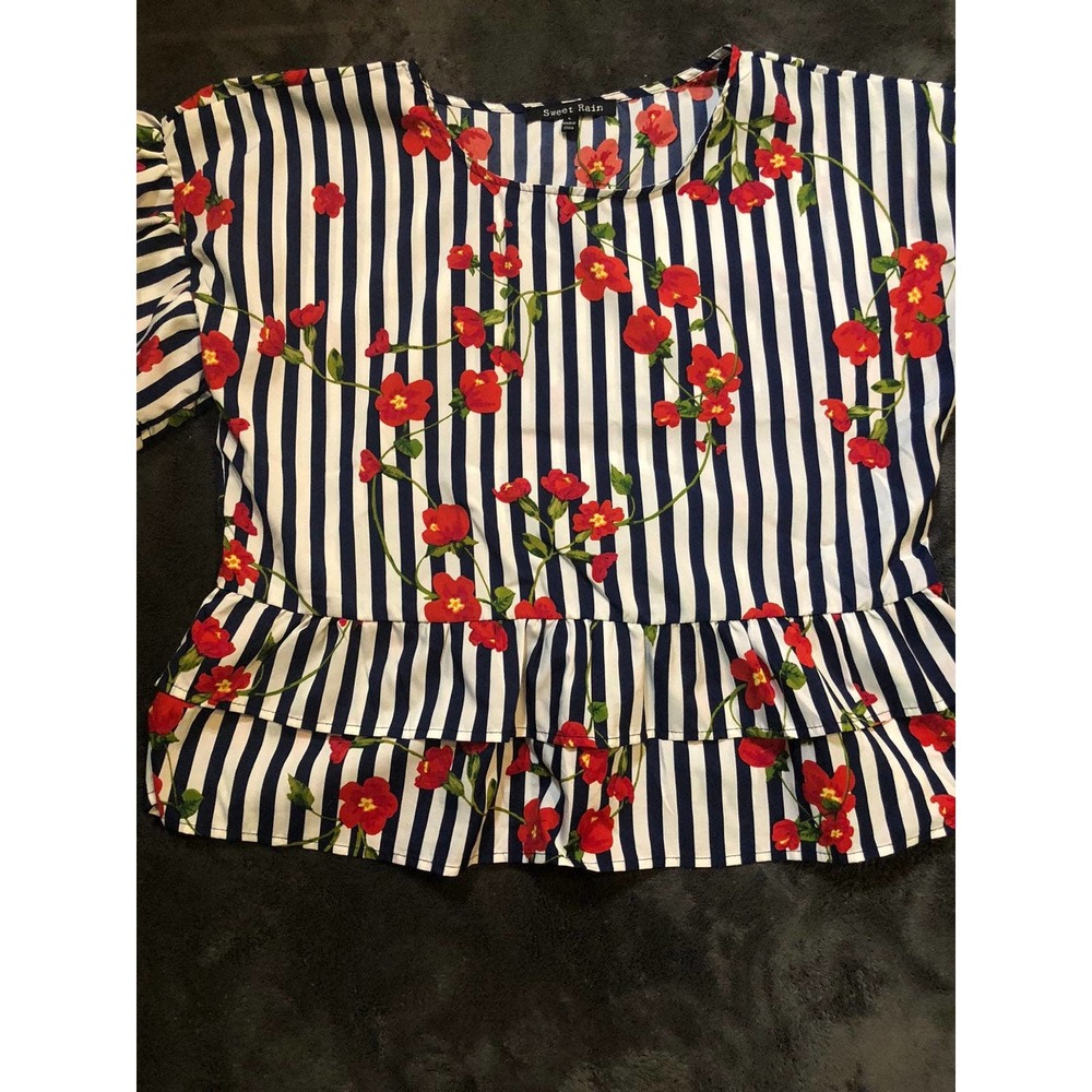 Sweet Rain Red Floral Striped Blouse